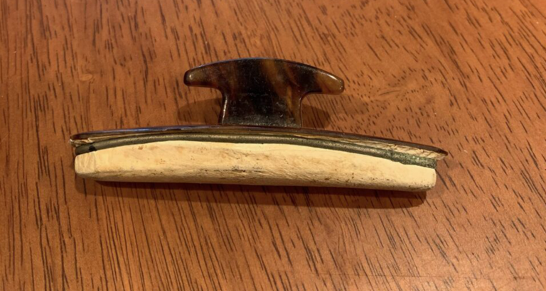 Strange antique object has internet stumped