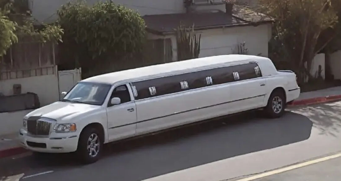 Man Gives Salary to Woman with Child Asking for Money for a Ticket — Next Day, a Large White Limousine Pulls up to His House