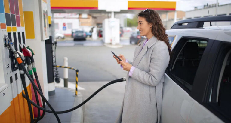 My Husband Left Me for My High School Friend After I Miscarried — Three Years Later, I Saw Them at a Gas Station and Couldn’t Stop Grinning