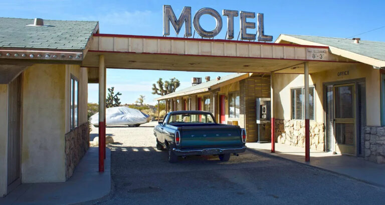 Fed up With My Husband’s Disrespect, I Left but My Car Broke Down, Forcing Me Into a Motel That Changed Everything — Story of the Day