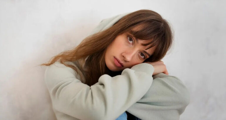 She Thought She Knew Her Best Friend — Until One Secret Nearly Shattered Her Marriage and Her Memories