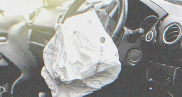 I Became a Burden to My Father after I Lost the Ability to Walk – Story of the Day