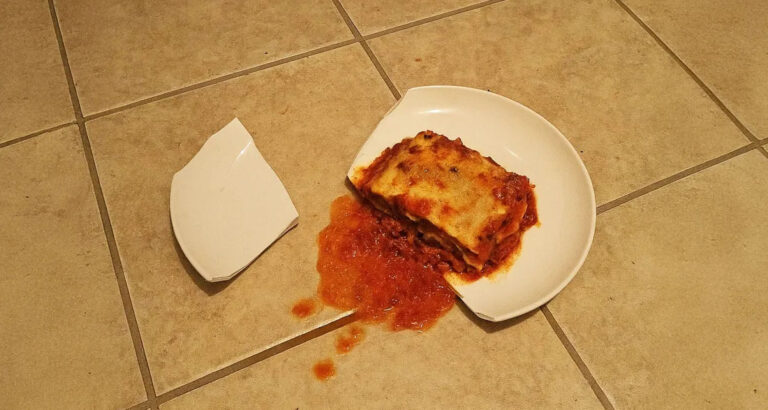 My Stepdad Said He Doesn’t Eat the Same Meal Twice and That My Mom Should Cook Fresh Food Every Day — So I Gave Him a Wake-up Call