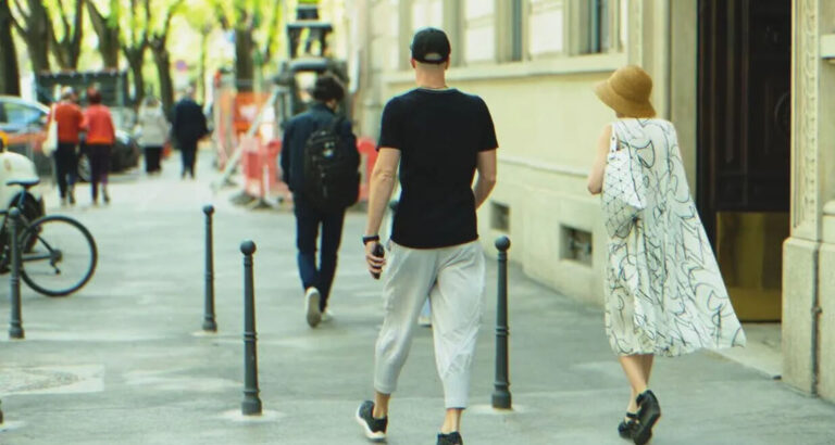 Lady Spots Daughter and Son-in-Law Who ‘Tragically Died’ 5 Years Ago and Follows Them – Story of the Day