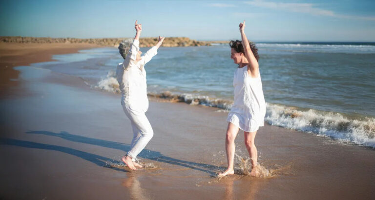 My Cheapskate Husband Gave His Mother and His Ex a $10K Beach Vacation, but He Had No Idea What I’d Do Next — Story of the Day