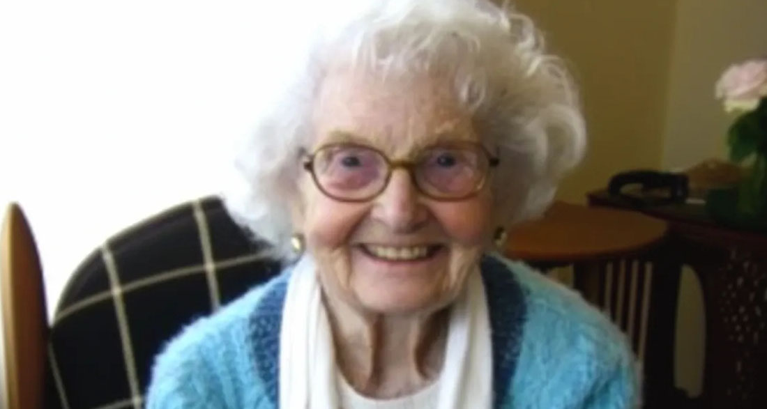 My Grandmother Pretended to Be Deaf to Test Us before Dividing the Inheritance – Everyone Got What They Deserved
