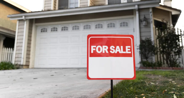 I Came Home from the Weekend at My Parents to Find a ‘For Sale’ Sign on Our Lawn – My Husband’s Reply Made My Blood Run Cold
