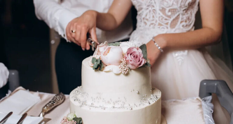 My Groom Smashed My Face Into the Cake During the Cake Cutting as a ‘Joke’ – I Was on the Verge of Tears When My Brother Shocked Everyone