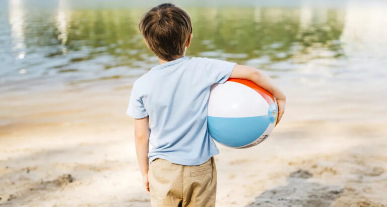 Devastated After Burying My Wife, I Took My Son on Vacation – My Blood Ran Cold When He Said, ‘Dad, Look, Mom’s Back!’