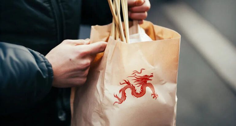 One Day, a Courier Brought Chinese Food I Didn’t Order – The Message I Found on the Back of the Receipt Was Just the Beginning