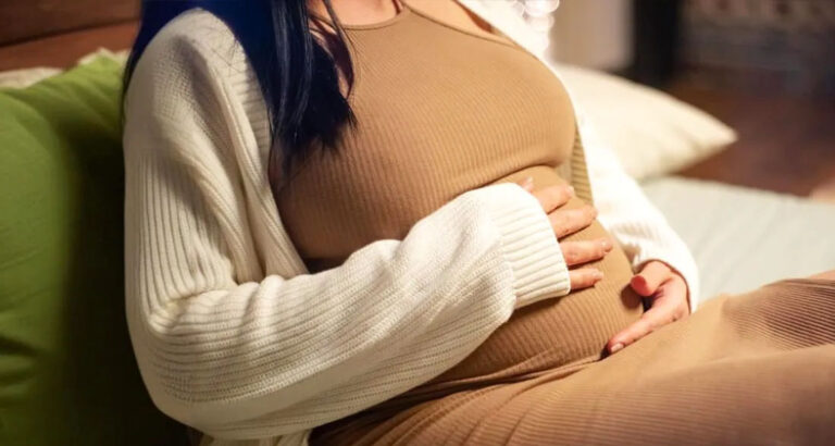 Father of My Baby Mocked Me for Picking $3 Buns for Dinner at the Grocery Store — Next Moment, My Future Was Rewritten