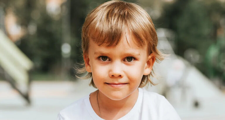 My Husband Forgot His Phone at Home – Then I Heard a Voicemail from an Unknown Boy Saying, ‘Hi, Dad’