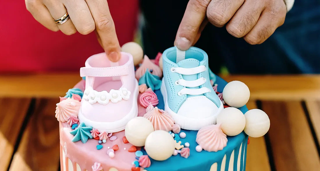 Our Gender Reveal Cake Was Ruined 10 Minutes Before We Cut It – And I Knew Exactly Who Was Behind It