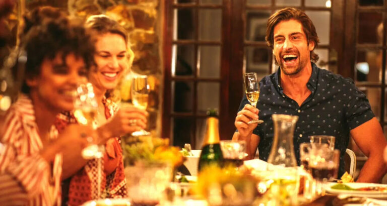 My Family Left Me Alone on a Holiday – Until One Knock Turned the Night Upside Down