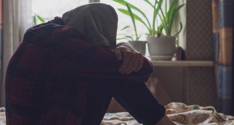 I Thought My Niece Was Just ‘Going Through a Phase’ – Then I Saw the Messages Destroying Her