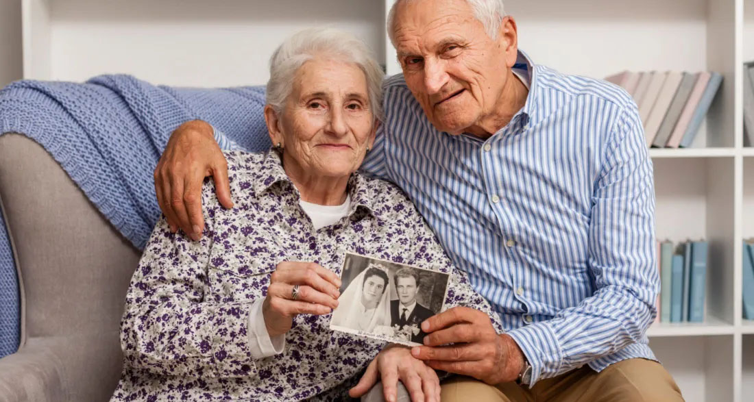 My Grandpa Brought My Grandma Flowers Every Week – After He Died, a Stranger Delivered Flowers with a Letter That Revealed His Secret