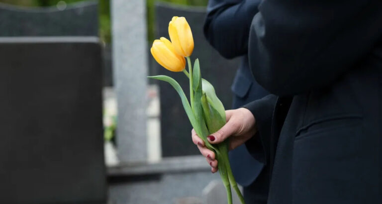 My Husband and I Divorced After 36 Years – at His Funeral, His Dad Had Too Much to Drink and Said, ‘You Don’t Even Know What He Did for You, Do You?’