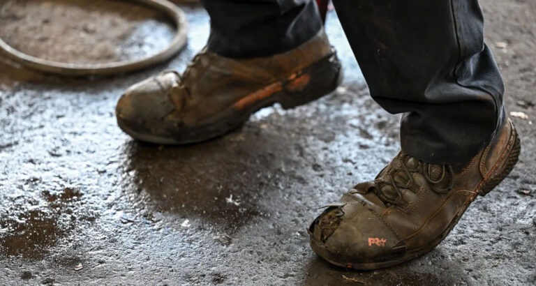 My Stepmom Threw Me Out with Nothing but My Dad’s Old Work Boots After His Death – She Had No Idea What He’d Secretly Glued Inside the Sole