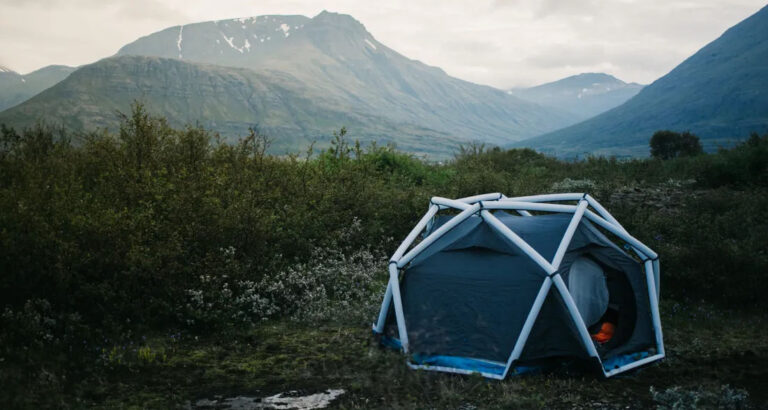 I Saved a Boy During a Storm 20 Years Ago — Yesterday He Came Back with an Envelope That Made Me Tremble